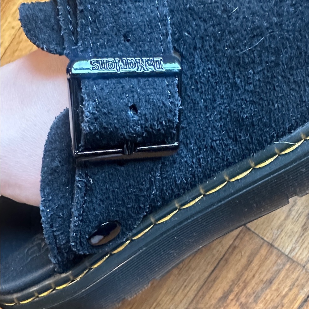 Dr. Martens Carlson Mule - Picture 6 of 7